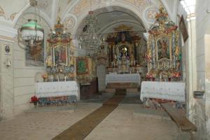 Cerkev sv. Antona Padovanskega na Blečjem vrhu pri Trebelnem